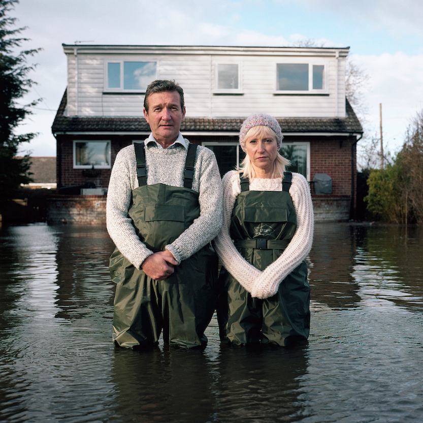 eff et Tracey Waters, Staines-upon-Thames, Surrey, Royaume-Uni, f&eacute;vrier 2014, s&eacute;rie Portraits submer